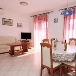 By The Sea Baska, Krk - 22725 Apartament *